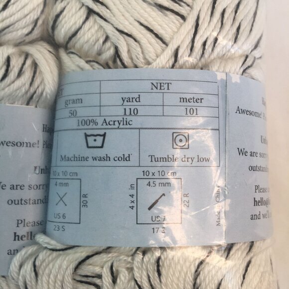 KnitPal Gentle Bliss Baby Acrylic Yarn Light Weight Cookies & Cream 8 Pack NEW - Picture 5 of 6